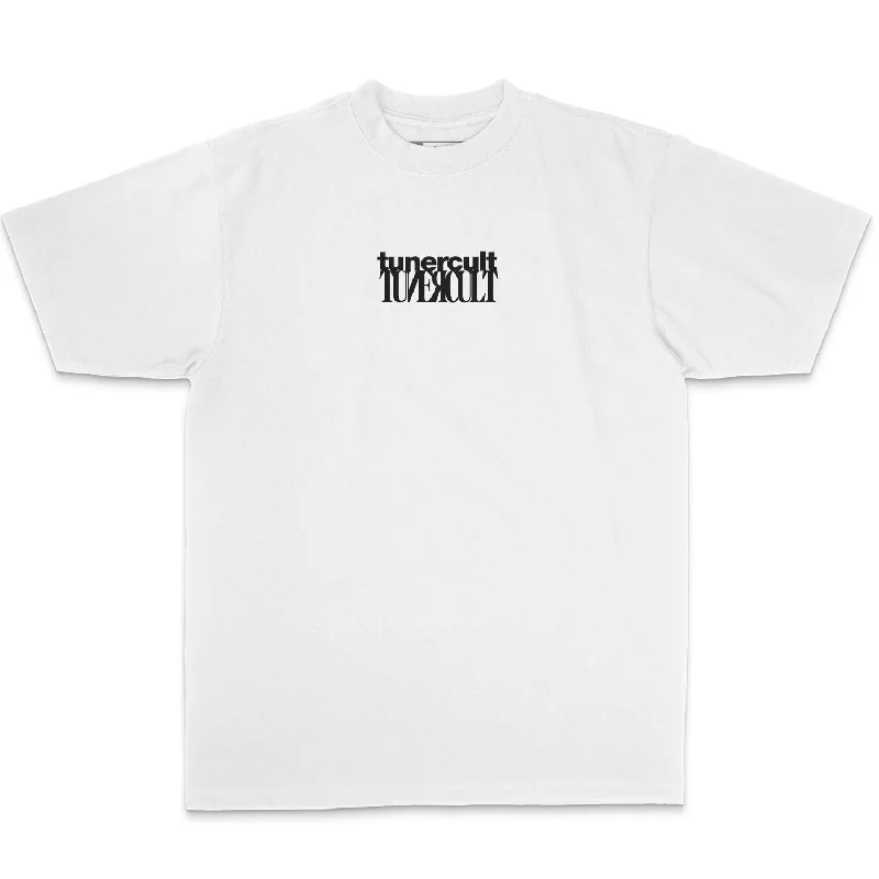 SANS SERIF OVERSIZED BOX TEE Bold Men's Statement