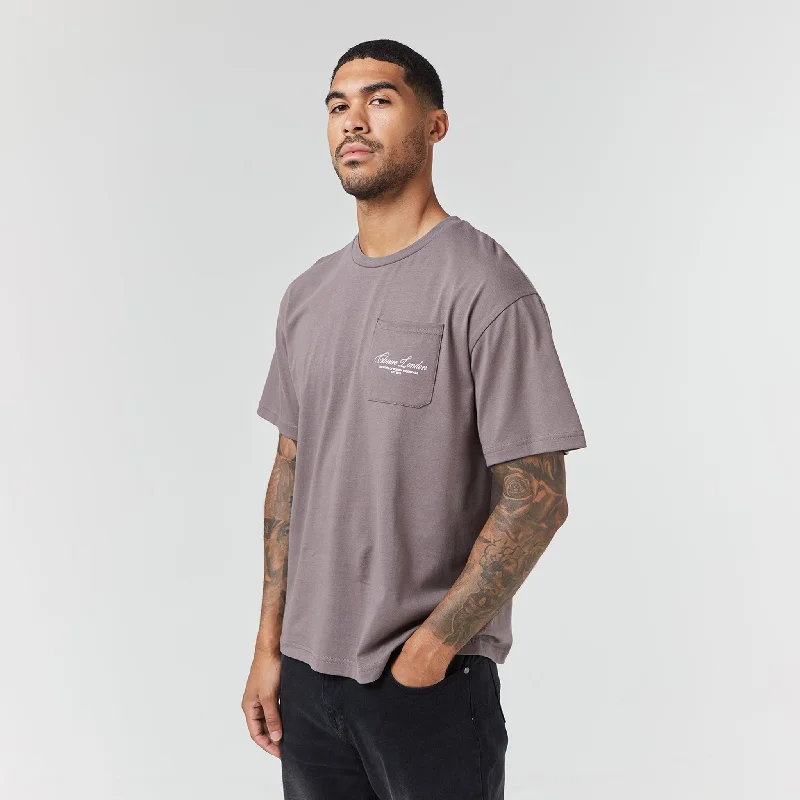 Script Logo Pocket T-Shirt | Brown Trendy Men's Scandinavian