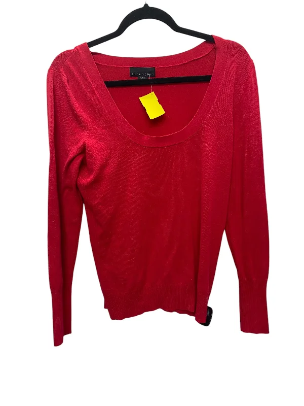 Top Long Sleeve By Attention In Red, Size: L Adventure