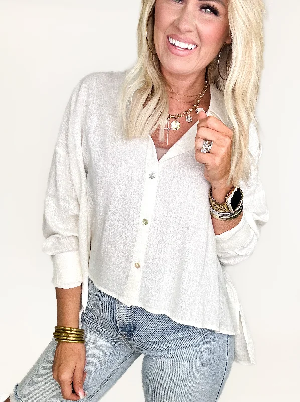 Easy Linen Button Down Top Beach